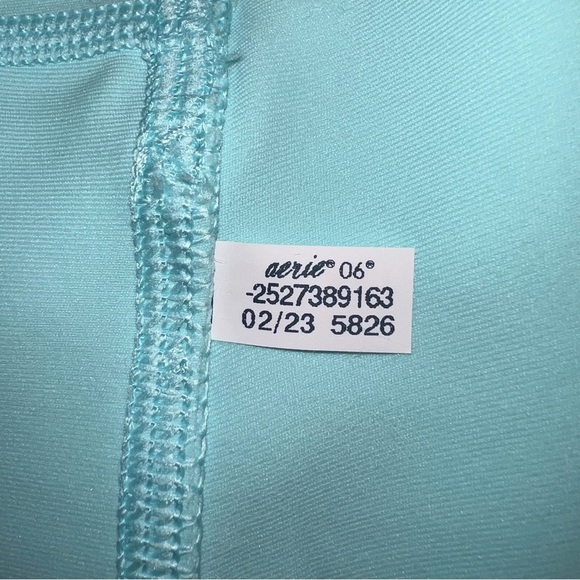 Offline by Aerie Goals high rise 7/8 leggings seamless front size medium - Picture 5 of 6